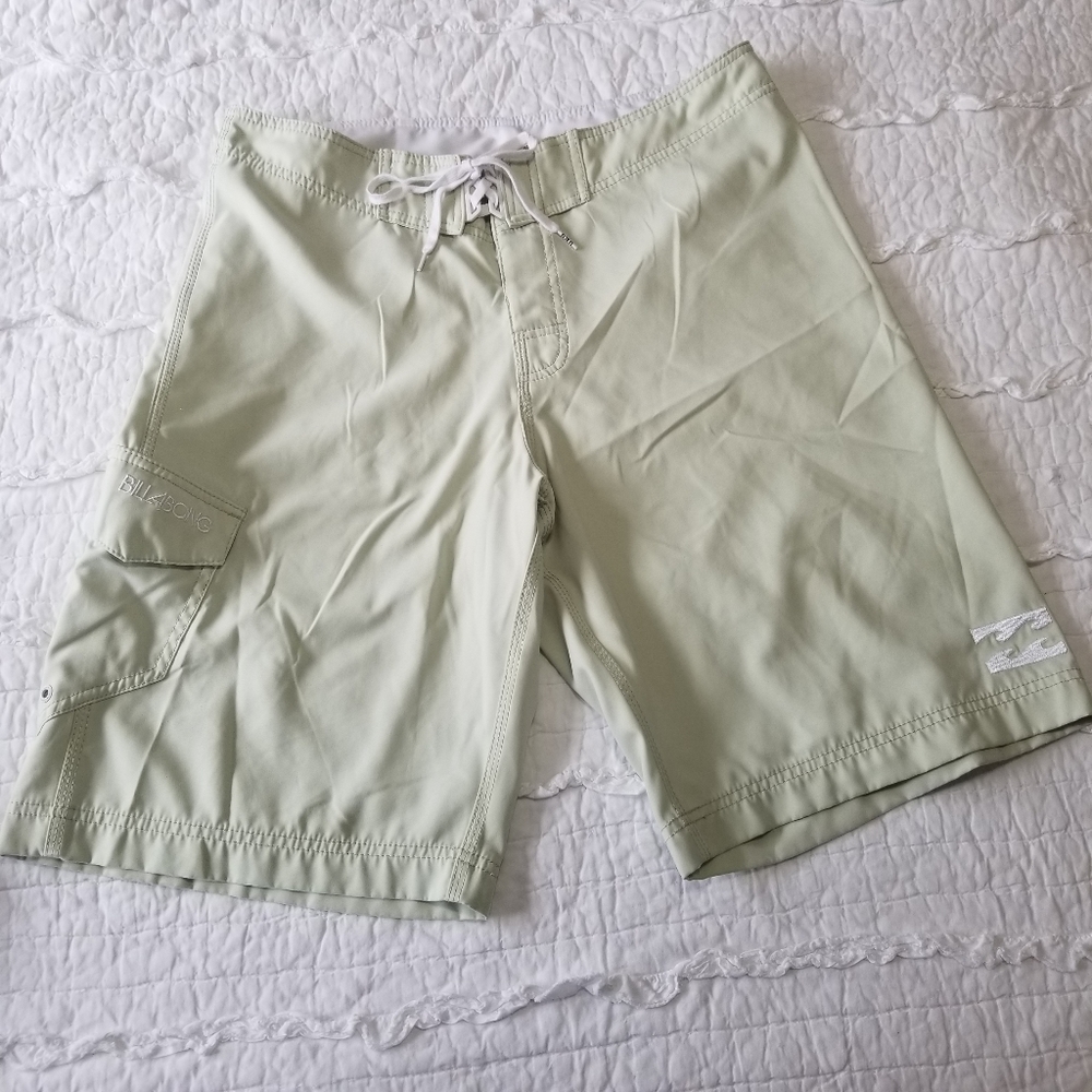 2/$30 Billabong Aloe Green Board Shorts 34 Like New